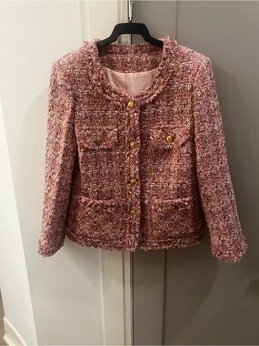 NWT Elegant Pink Tweed Jacket with Gold Buttons